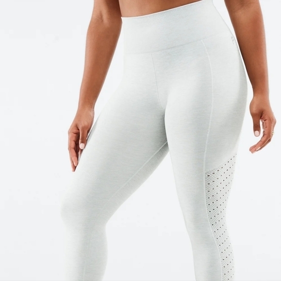 Fabletics Pants - Sync High-Waisted Perforated 7/8
